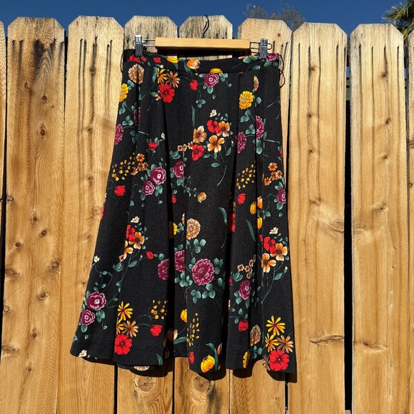 Vintage 70s Dark Floral Full Circle Skirt | Size Large - Picture 4 of 9